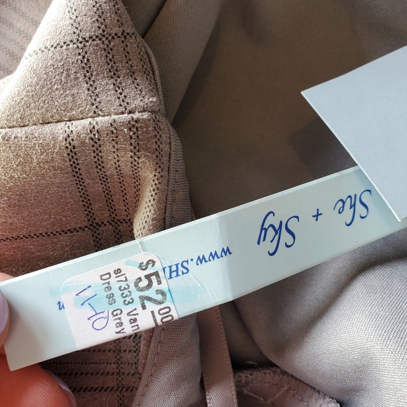 NWT She + Sky Grey Plaid Mini Dress Women's Size Large - Picture 6 of 16